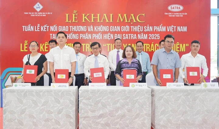 Mekong Delta Foods - SATRA mở rộng kiểm soát chất lượng hàng hóa trong hệ thống phân phối